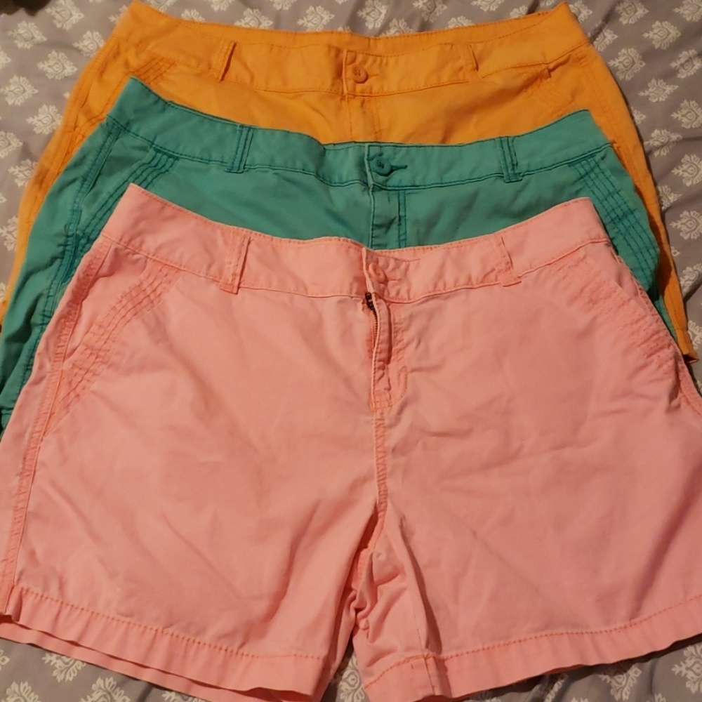 Maurices shorts size 18
